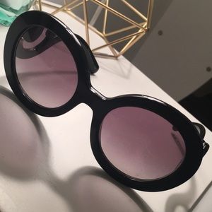 Prada Minimal Baroque Sunglasses spr27n